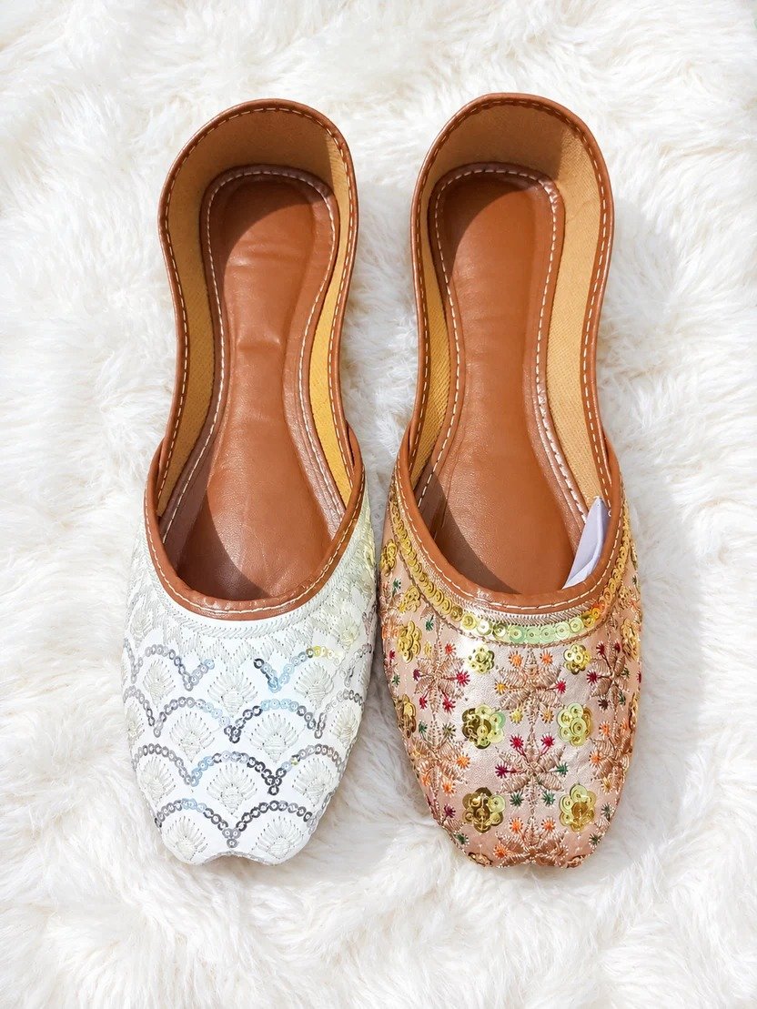 Padded Khussa deal of 2 gallery image #4